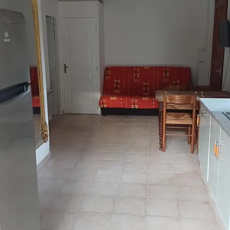 Century 21 מלון דירות