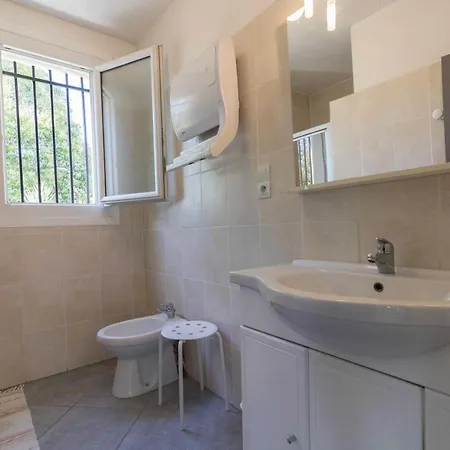 Apartman Les Oliviers *